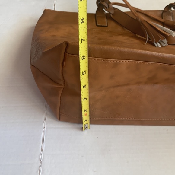 LIKE NEW Weimeibaige Purse Golden Brown Interior & Exterior Pockets Clean Inside - Picture 12 of 14